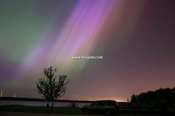 aurora_051505_richard_ff.jpg