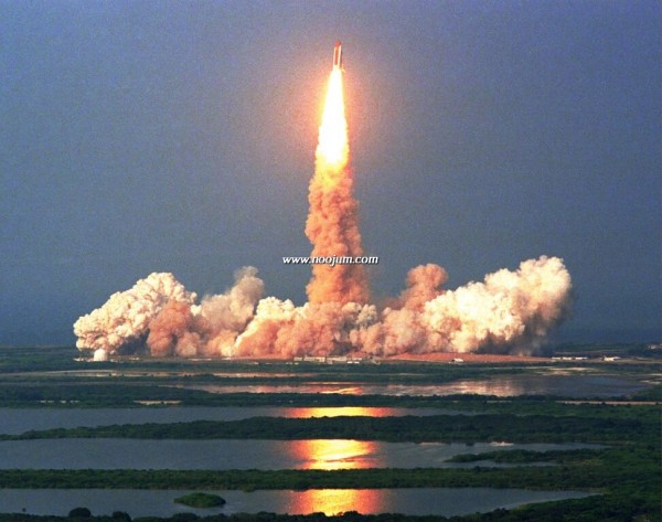 launch_sts91_big.jpg