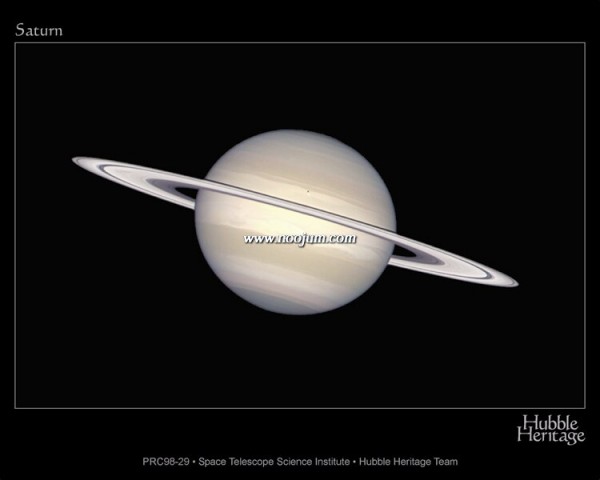 saturn_herhst_big.jpg